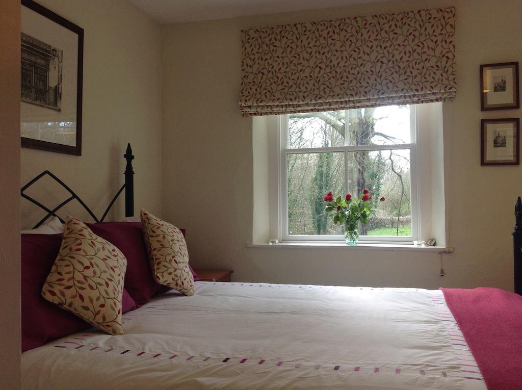 Beech Cottage B&B Бат Стая снимка